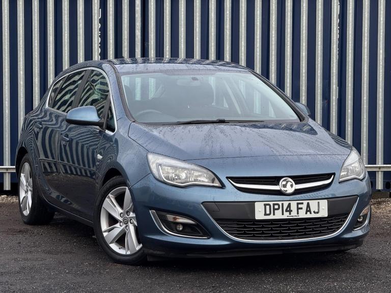 2014 Vauxhall Astra 1.6 16v SRi Euro 5 5dr HATCHBACK Petrol Manual