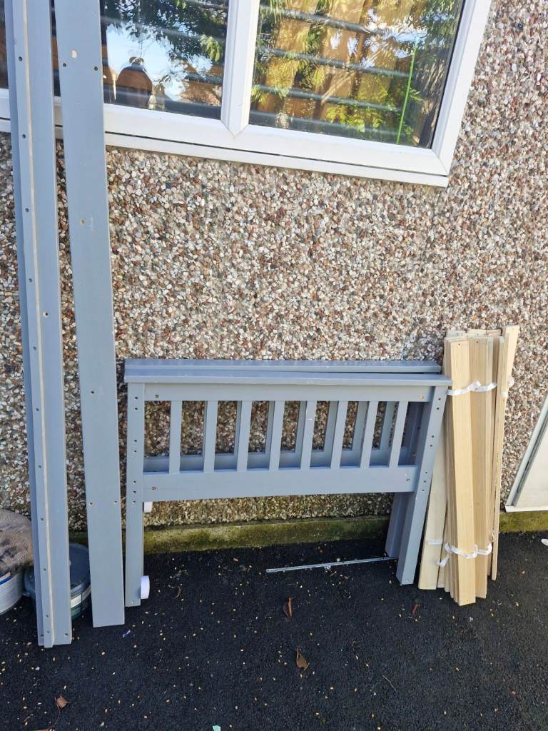 Single bed frame 