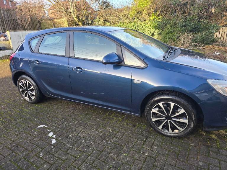 Vauxhall, ASTRA, Hatchback, 2010, Manual, 1398 (cc), 5 doors