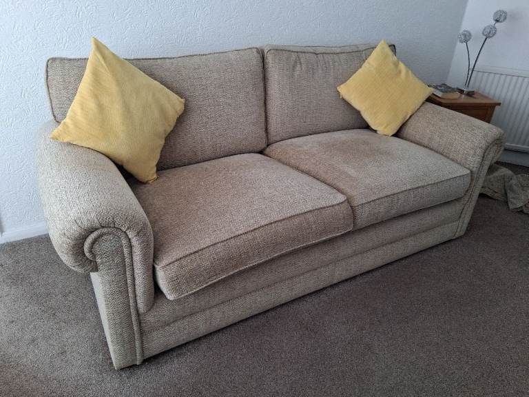 Parker Knoll 3-Seater Sofa – Beige Fabric, Like New