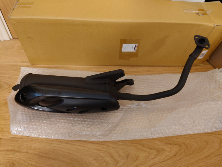 Sym fiddle II 125 exhaust muffler silencer 1830A-M70-010