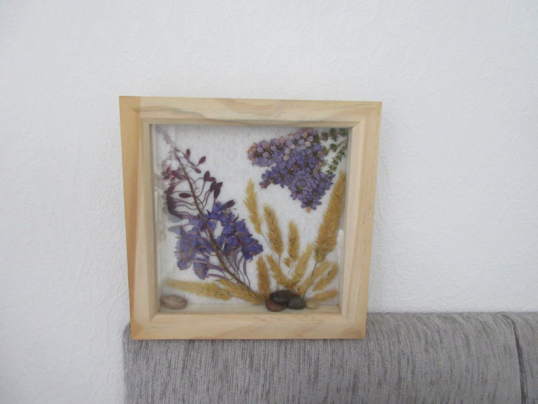 Pressed Flower Box Picture BRAND NEW