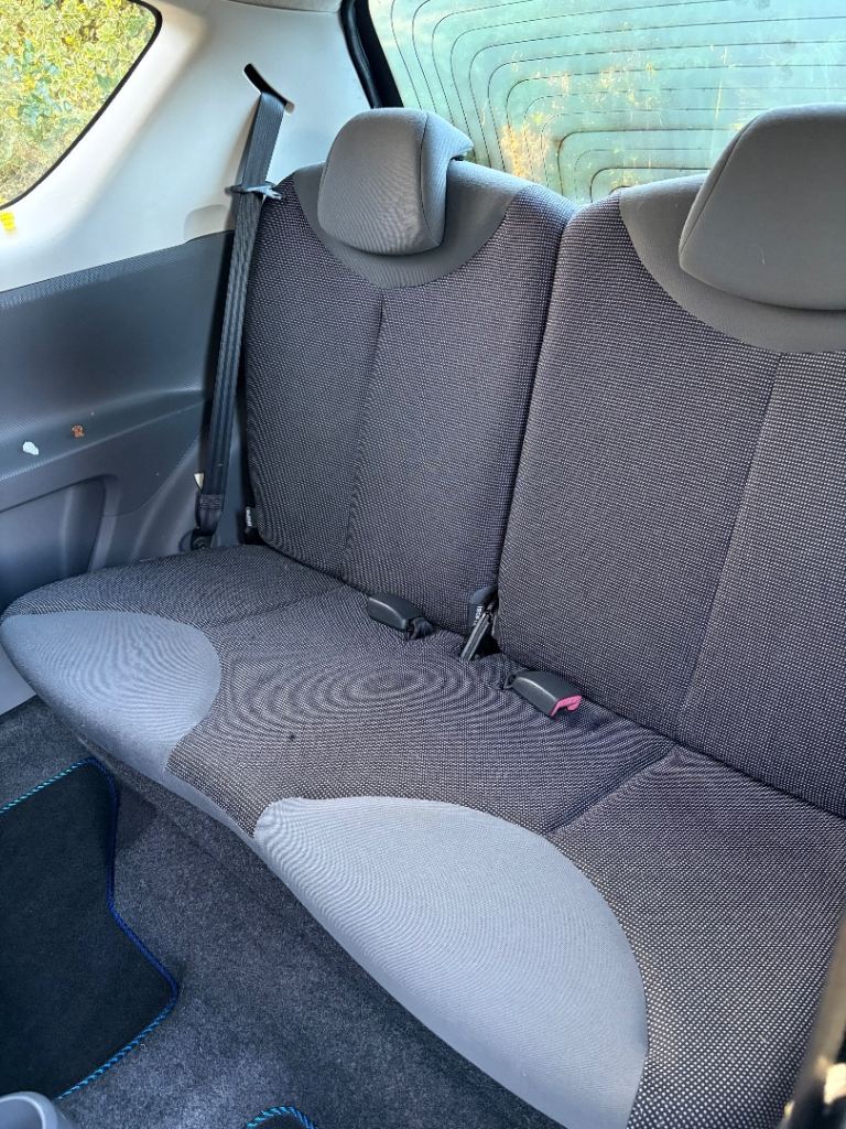 Peugeot, 107, 3 Door Automatic. FSH - Excellent Condition - £20 Road Tax