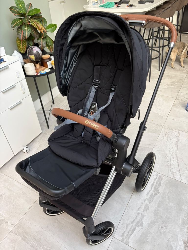 Cybex Priam Travel System in Black - Excellent Condition 