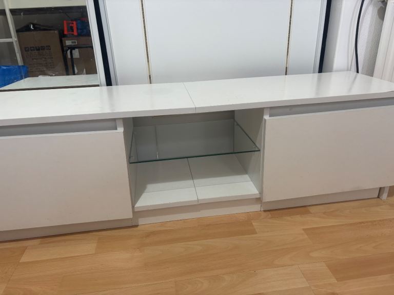 White TV unit