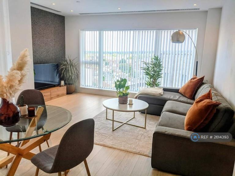 1 bedroom flat in Rainier Apartments, Croydon, CR0 (1 bed) (#2614393)