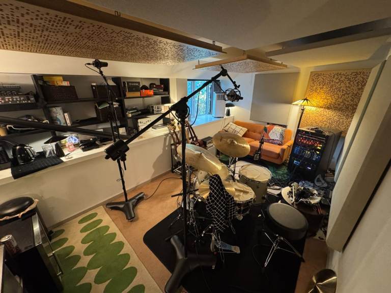 Approx 500sqft Recording Music Editing Studio Office in Hackney Wick Acoustically Treated £1340pcm