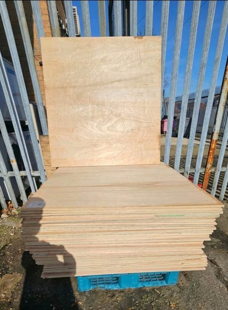 Plywood sheets 