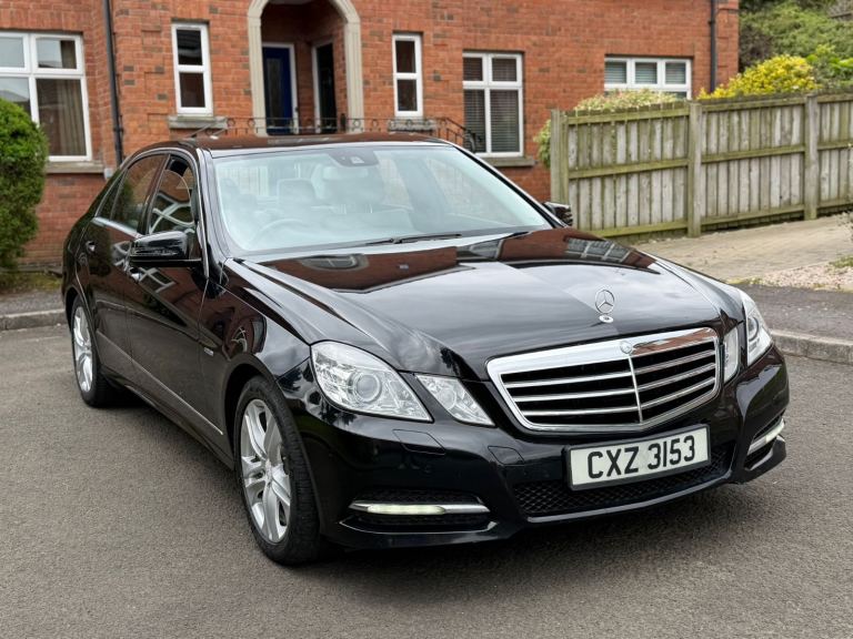 Mercedes-Benz, E CLASS, Saloon, 2011, Semi-Auto, 2987 (cc), 4 doors