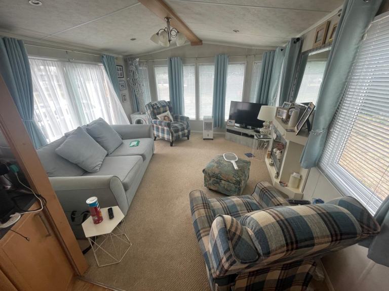 PEMBERTON LUCERNE 40X13 • 2 BED • DG CH • STATIC CARAVAN MOBILE HOME • OFF SITE