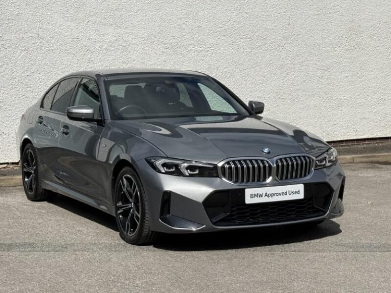 BMW 3 SERIES 320i xDrive M Sport 4dr Step Auto