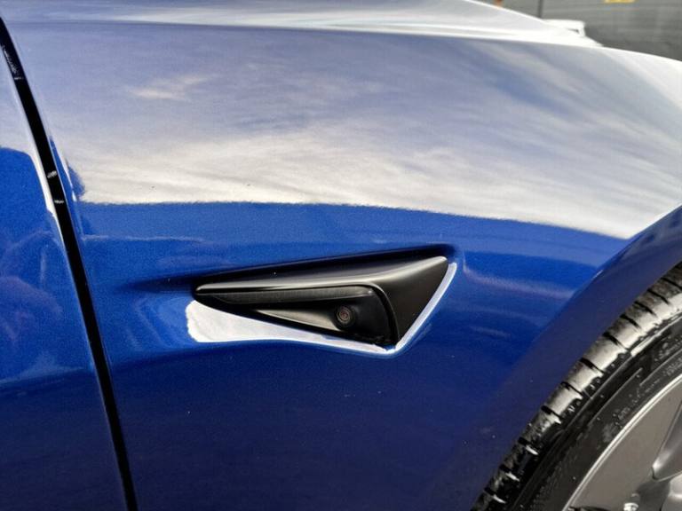 2022 Tesla Model 3 Long Range Saloon Electric Automatic