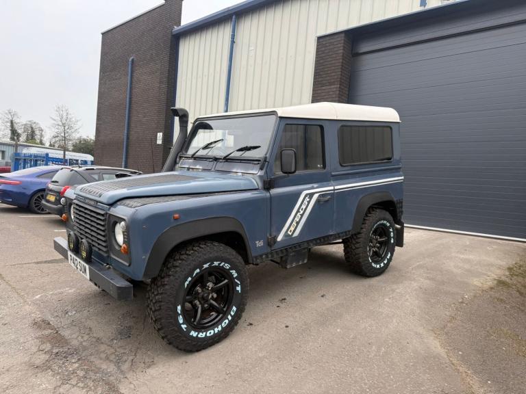 1996 Land Rover Defender Hard Top Td5 PANEL VAN Diesel Manual