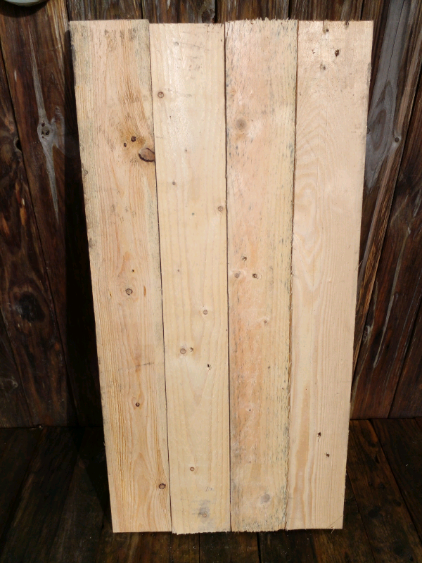 Reclaimed pallet boards 800 mm long. (See Details)Collection only rawtenstall,