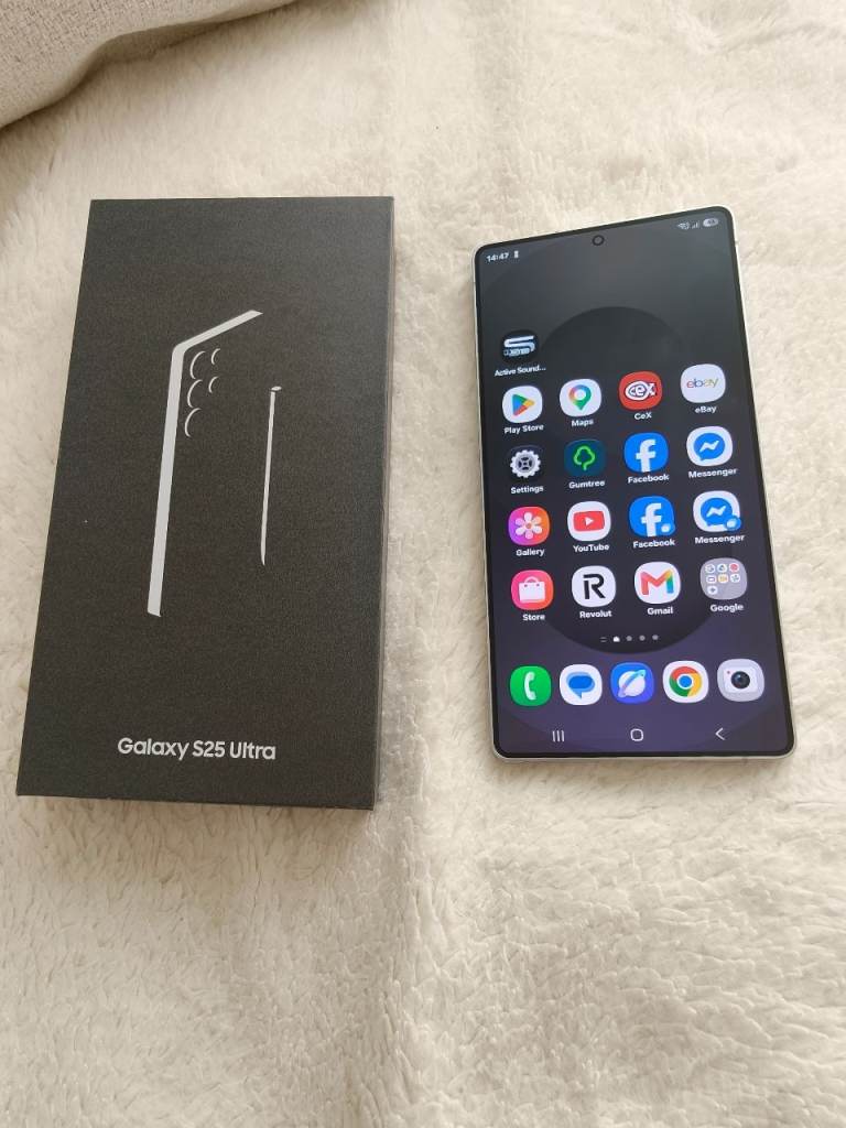 Samsung Galaxy S25 Ultra 256GB Titanium Whitesilver, Unlocked, Dual SIM