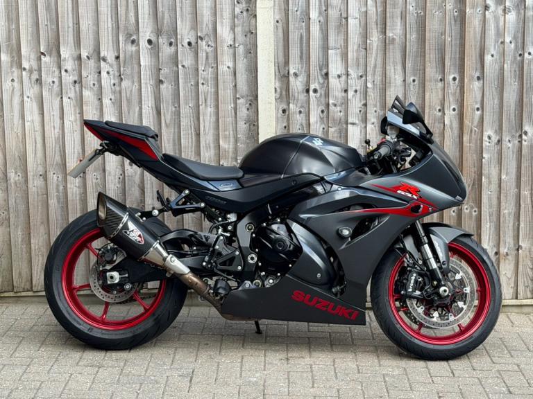 SUZUKI GSXR 1000 AL7 ABS 2017 (17) SUPER SPORT + YOSHIMURA 