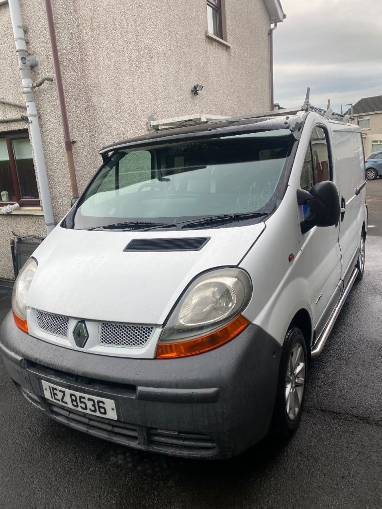 Renault trafic campervan 2006 