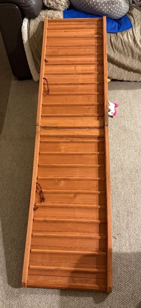 Brand new wooden pet ramp 