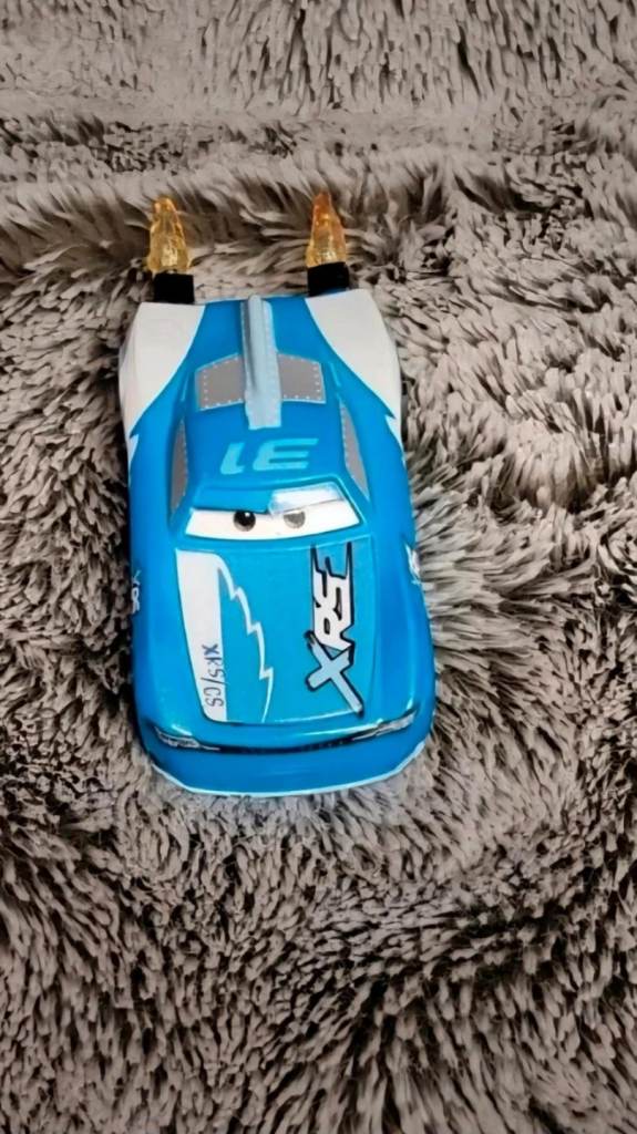Disney Cars Cam Spinner