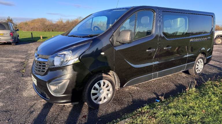 2019 VAUXHALL VIVARO 1.6 CDTI BI-TURBO CREW CAB VAN