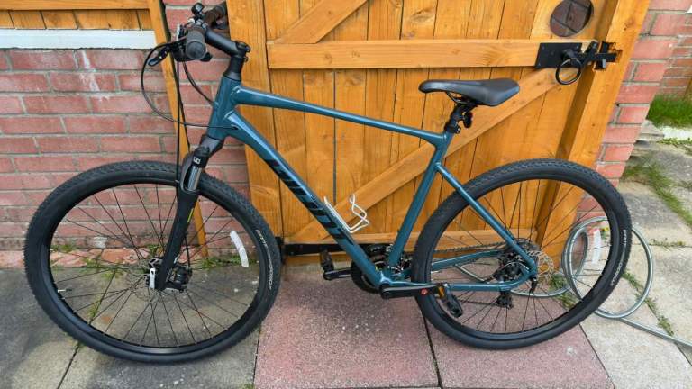 Giant Roam mountain / hybrid bike