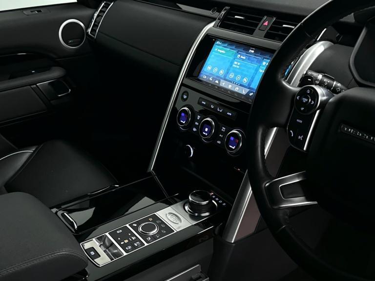 2018 Land Rover Discovery HSE Commercial 3.0 TDV6 Auto ( 258 bhp ) PANEL VAN Diesel Automatic