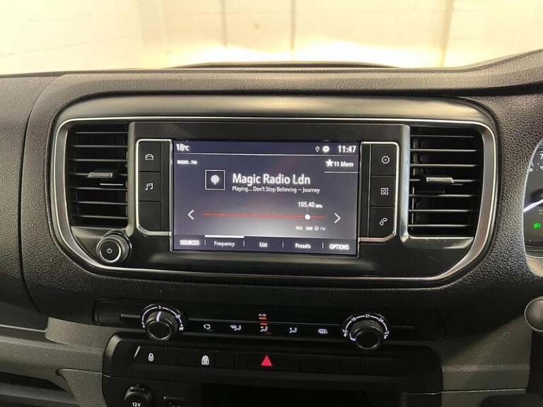 2020 Vauxhall Vivaro 3100 2.0d 120PS Sportive H1 D/Cab PANEL VAN DIESEL Manual