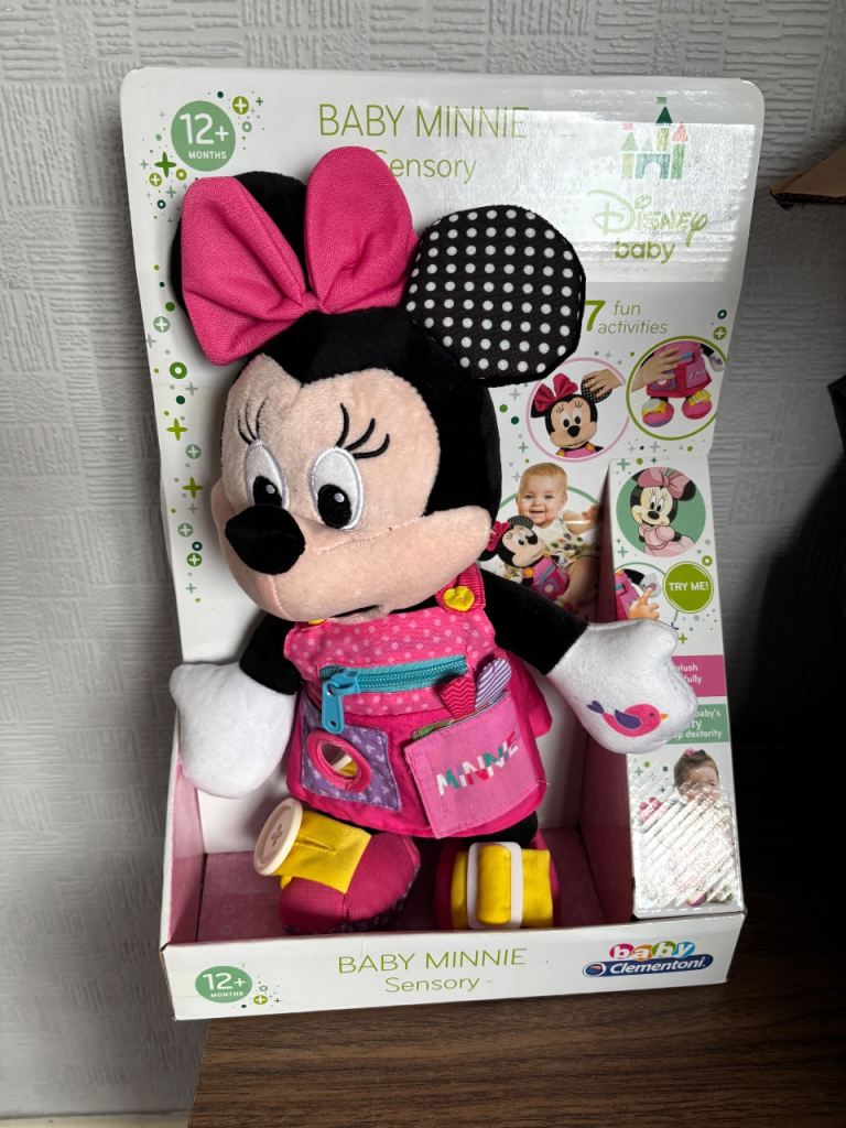 Minnie mouse toy