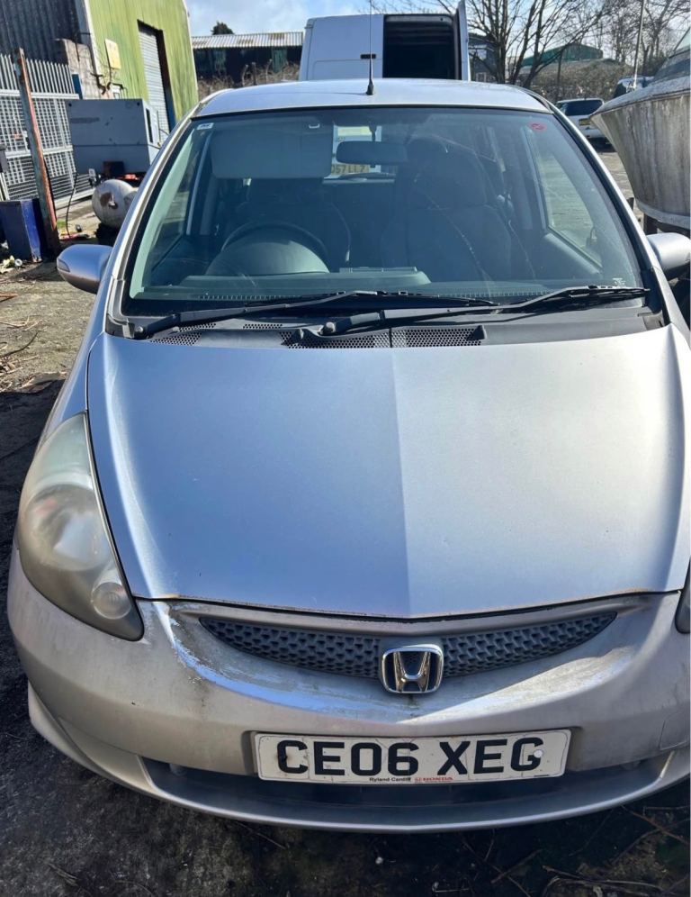 Honda jazz 1.4 low miles automatic 