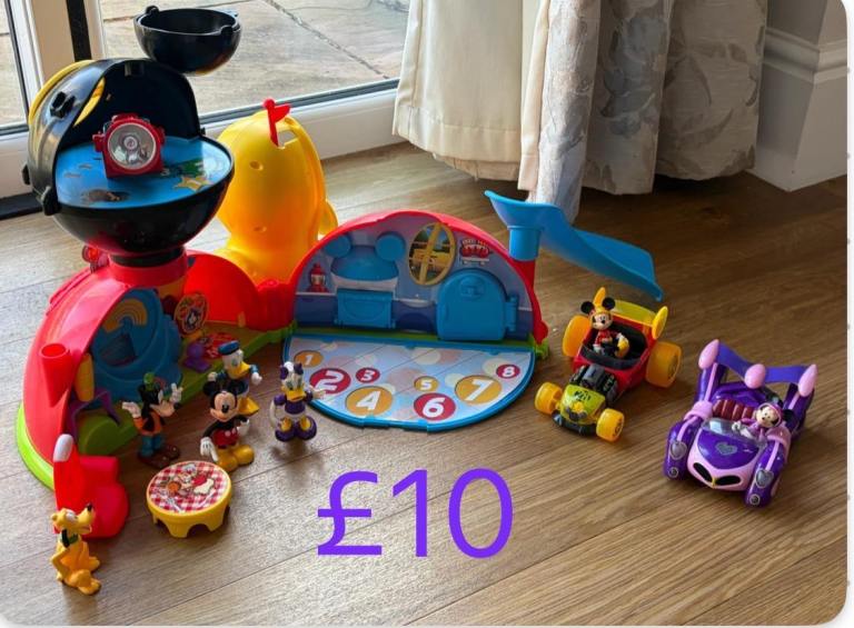 Mickey Mouse Clubhouse & Road Rally Playset – Good Condition