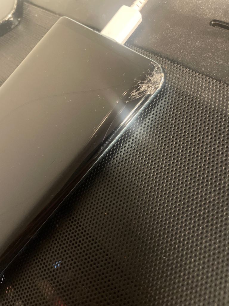 HUAWEI P30 PRO SMARTPHONE, SPARES AND REPAIRS!  — NOT WORKING —