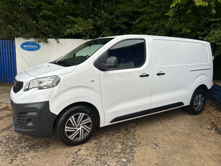 2023 Peugeot Expert 1000 1.5 BlueHDi 100 Professional Premium + Van PANEL VAN Diesel Manual