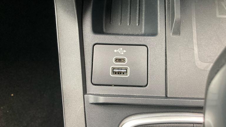 2024 Ford Puma 1.0 EcoBoost Hybrid mHEV ST 5dr DCT Petrol Hatchback Hatchback Petrol Automatic