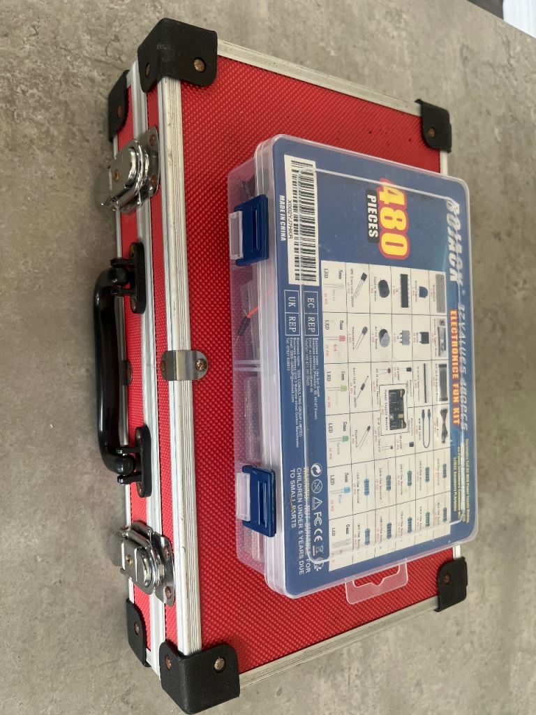 Job lot Electronics Kit 