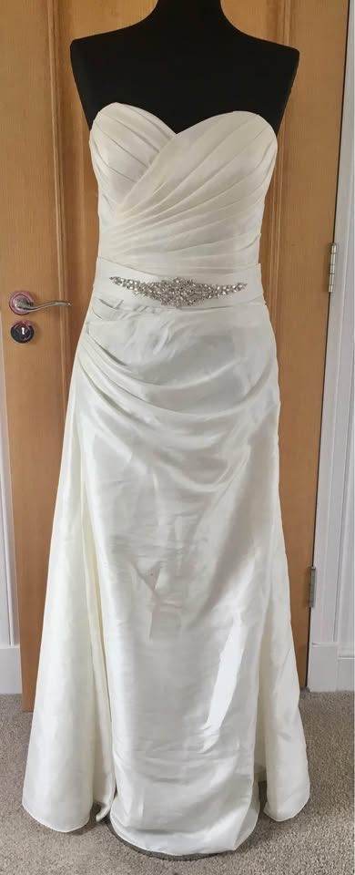 Elite Bridal Wedding Dress Ivory Size 14