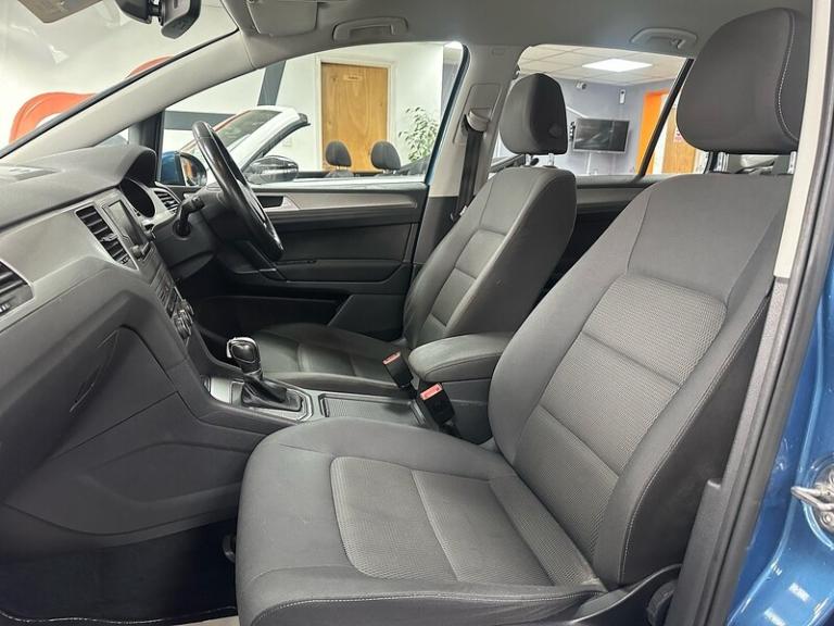 2016 Volkswagen Golf SV TSI BlueMotion Tech SE MPV Petrol Automatic