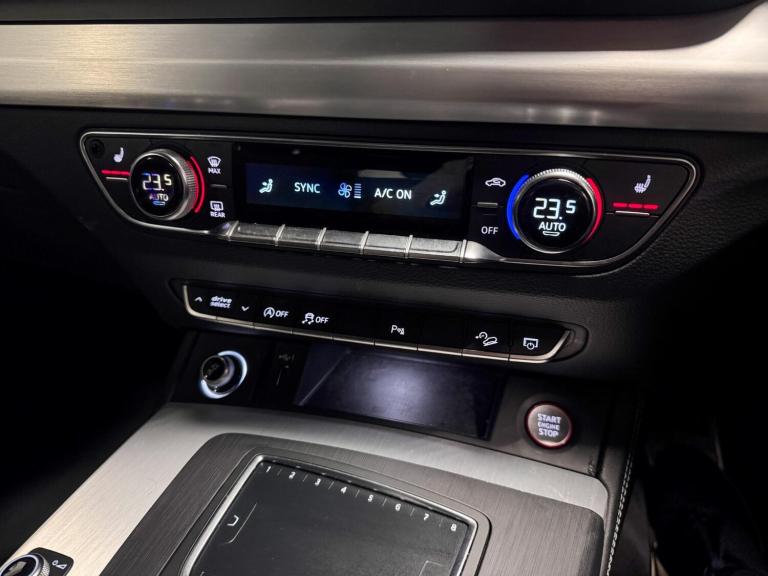 2018 Audi SQ5 3.0 TFSI V6 SUV 5dr Petrol Tiptronic quattro Euro 6 (s/s) (354 ps) ESTATE Petrol Au...