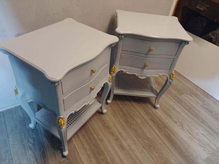 2 Immaculate Bedside Tables, light Grey with 2 drawers and Rattan shelf underneath.