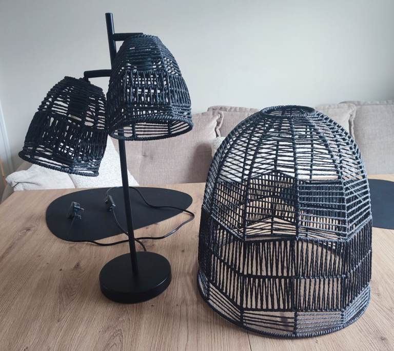 Lamp shade and table lamp set 