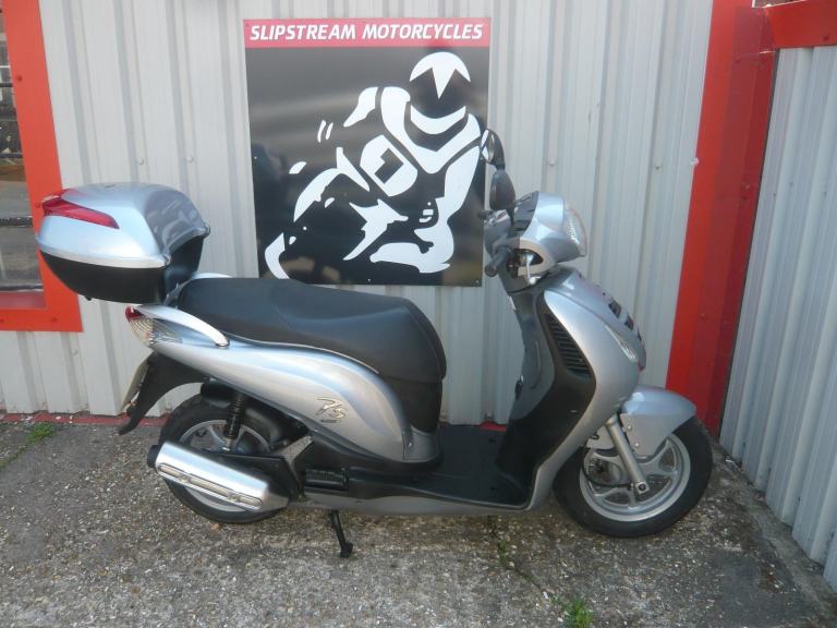 Honda PES 125 2011 ONLY 5K MILES PS 125 I LEARNER LEGAL SCOOTER ECHO SH C MAX X 