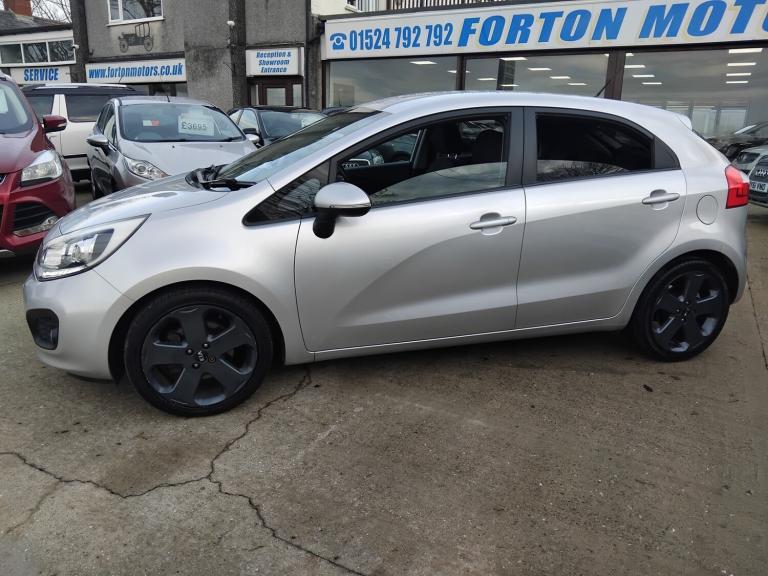 2011 Kia Rio 1.4 3 5 DOOR HATCHBACK VERY ECONOMICAL  FULL MOT AND SERVICE  HATCHBACK Petrol Manual