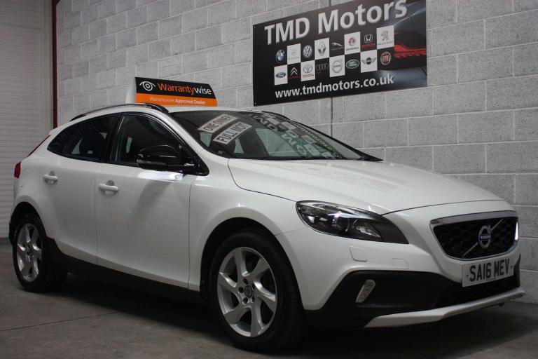  Volvo V40 Cross Country 2.0 D2 Lux Euro 6 (s/s) 5dr Diesel Manual