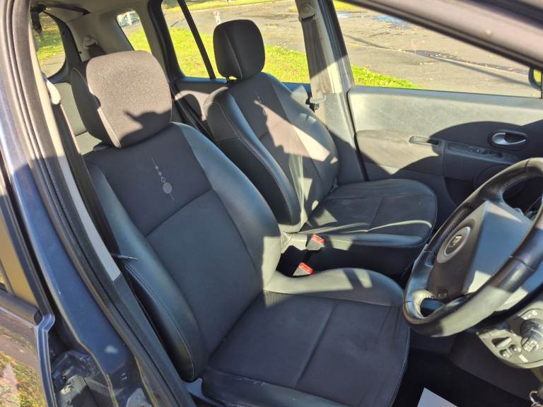 Renualt grand Modus AUTOMATIC  fresh mot