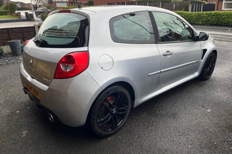 Renault, CLIO 200, Renaultsport, Hatchback, 2009, Manual, 1998 (cc), 3 doors