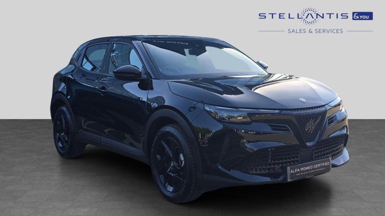 2025 Alfa Romeo Junior 1.2 MHEV Ibrida SUV 5dr Petrol Hybrid e-DCT Euro 6 (s/s) (136 ps) SUV Hybr...