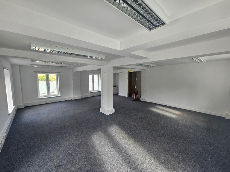 Large open plan office/studio space