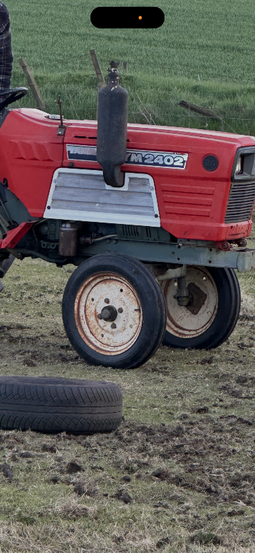 Yanmar ym2402 compact tractor 