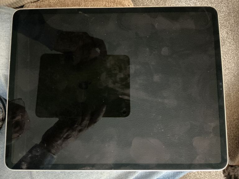 Apple iPad Pro – White, Good Condition
