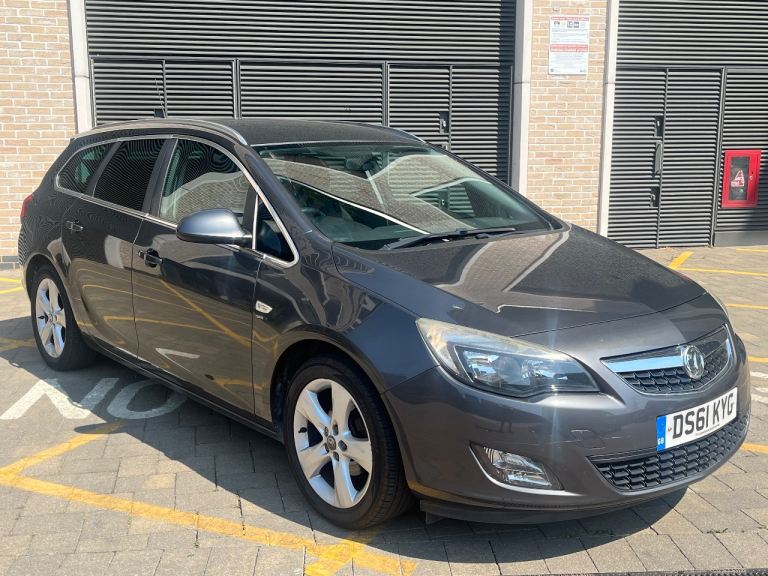 2011 Vauxhall Astra 1.6 16V SRi Sports Tourer
