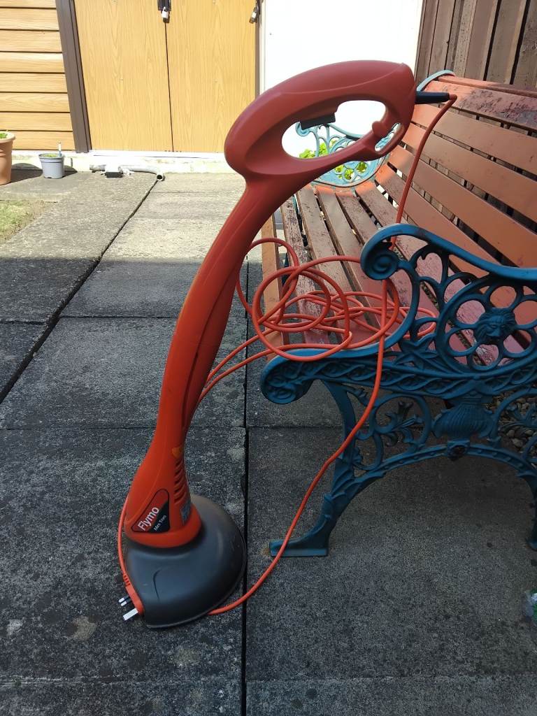 Flymo Mini Trim garden strimmer